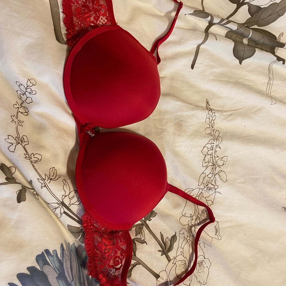 Add 2 cup sizes push up bra
